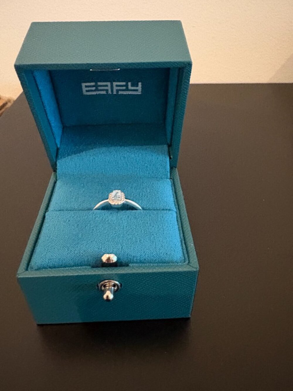 Effy 14k White Gold Aquamarine & Diamond Ring Size 7 - Picture 3 of 5